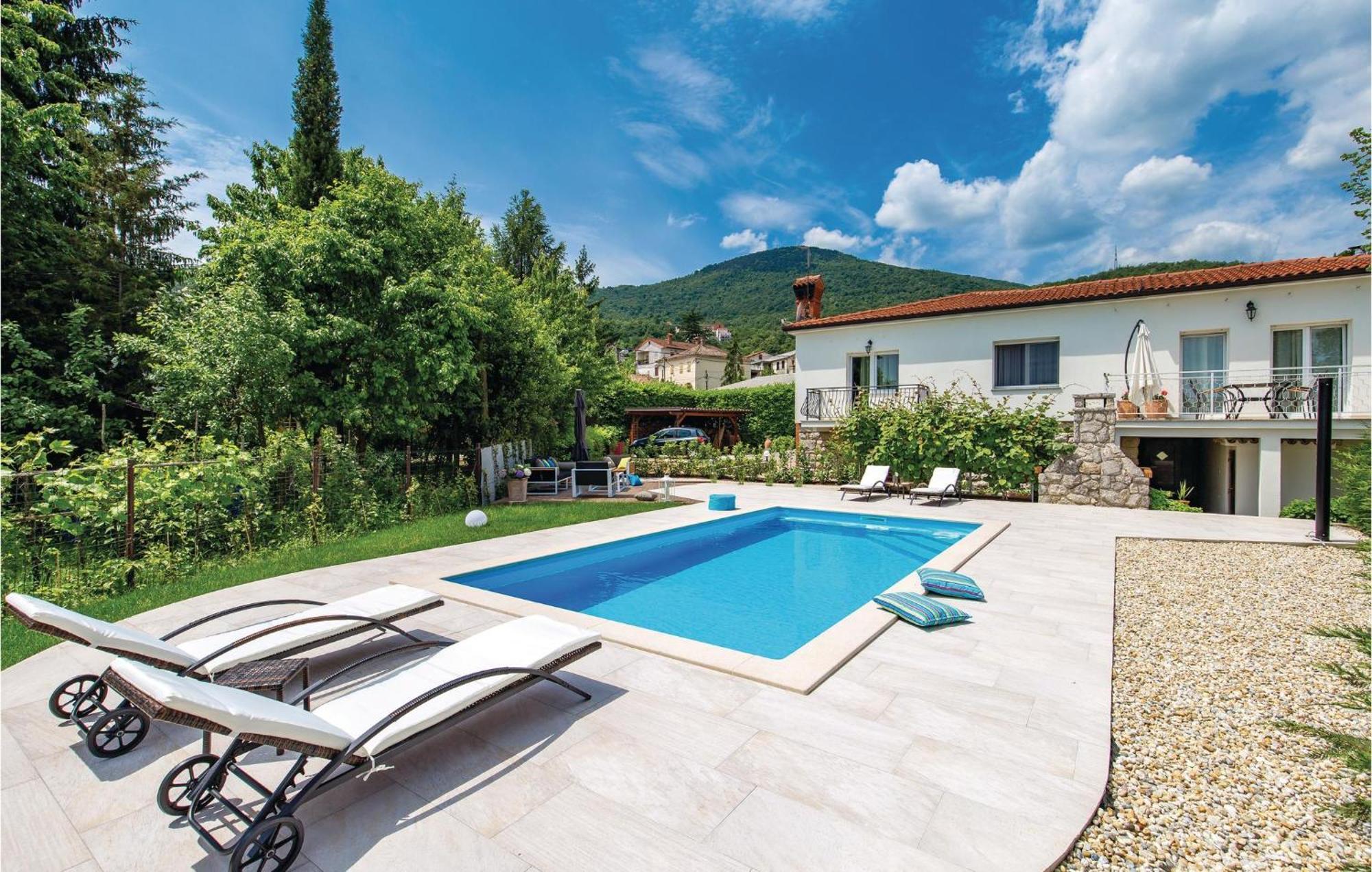 Lovely Home In Matulji With Outdoor Swimming Pool מראה חיצוני תמונה