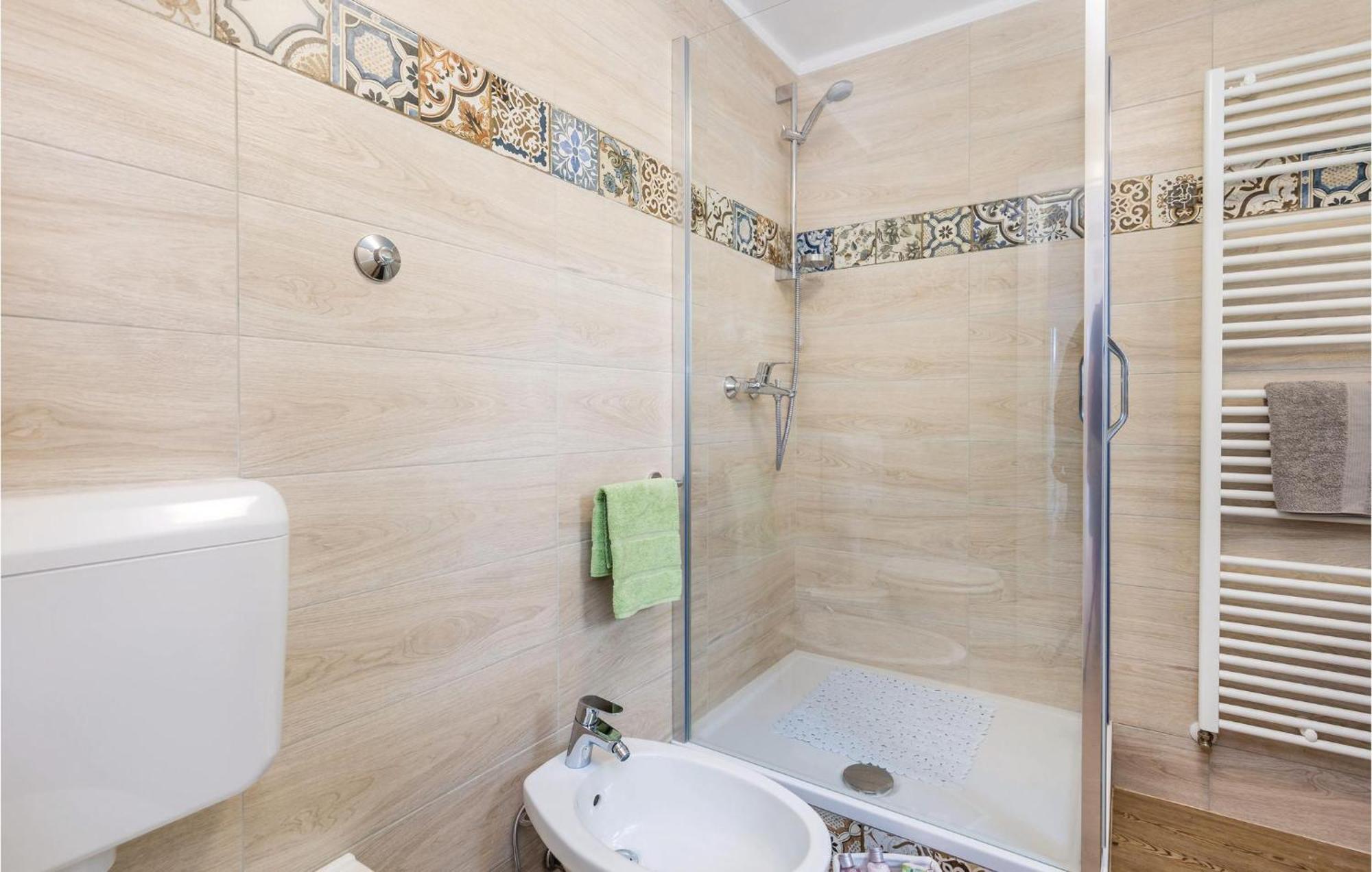 Lovely Home In Matulji With Outdoor Swimming Pool מראה חיצוני תמונה